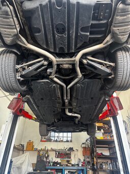 Mercedes-Benz W211 E 320 CDI 4matic 165kw - 10
