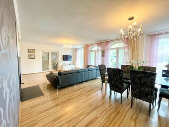 🏡 Priestranný rodinný dom so štýlovou záhradou 🌿 - 10
