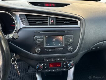 Kia Ceed 2018 AUTOMAT, kupované SR, GOLD - 10