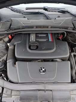 Predám Bmw E90 318d - 10