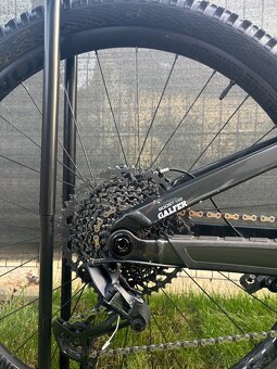 Trek Slash 8 M/L - 10
