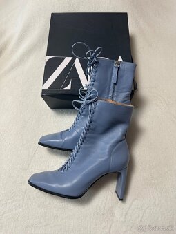 Modré kožené čižmičky zn. ZARA - 10