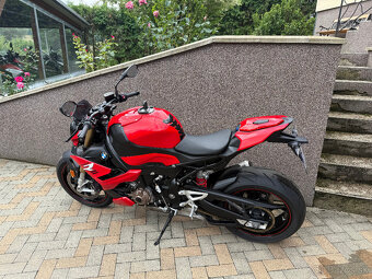 BMW S 1000 R 2021 - 10
