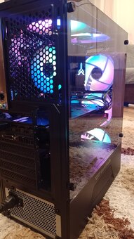 Predam herny PC RYZEN 5 3600/4,2GHz/GTX 1080Ti/16GB DDR4 - 10