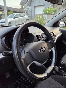 Kia Picanto 1.0 - 10
