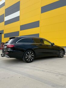 Mercedes-Benz E trieda Kombi 300 de 4MATIC | DPH | - 10