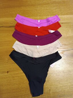 Tanga S od Victoria’s Secret / PINK - 10