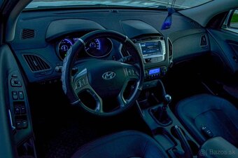 Hyundai ix35 2.0 CRDi VGT Premium 4x4 - 10