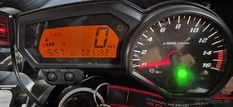 YAMAHA FZ6-NGH S2 r.v 10/2009 - 10