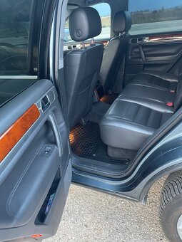 VOLKSWAGEN TOUAREG 3.0TDI 4x4 - 10