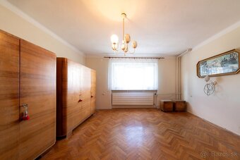 Na predaj dva ihneď obývateľné rodinné domy za cenu jedného  - 10