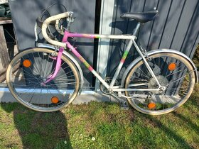 Staršie retro bicykle - 10