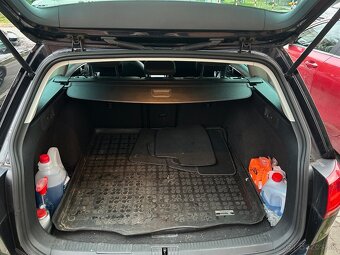 VW Golf 1.4 tsi Highline 90kw Variant - 10
