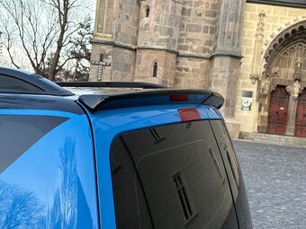 VW Caddy - 10