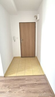 3 - izbový byt v obci KURIMA - 10