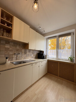 PRENÁJOM 2-izbový byt pri centre mesta s Parkovaním. - 10