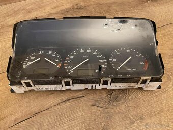 Nahradne diely na VW PASSAT B4 variant, kombi, combi, sedan - 10