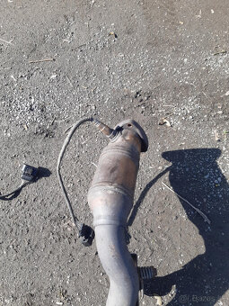 AUDI A8, S8 D2 - prodám výfuk + předkatalyzátory - 10