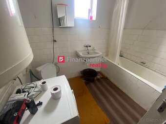 Na predaj rodinný dom v Lekárovciach, okr. Michalovce - 10