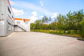 PRENÁJOM | 50 m² Klimatizovaná kancelária na TOP adrese v Pr - 10