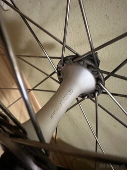 Kolesá Shimano 105 / remerx 28 622 - 10