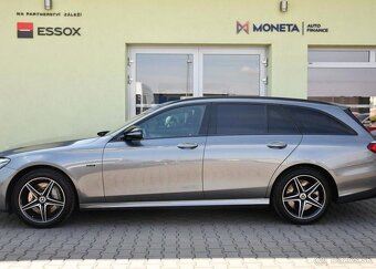Mercedes-Benz Třídy E 300de N.TOP PANO K360° 143 kw - 10