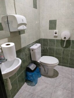 Prenájom : Obchodný priestor 133m2 v Žiline-Hliny pri Junior - 10