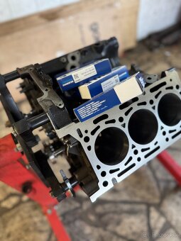 predam motor po kompletnej GO CRT 3.0 TDI 160 / 200 KW - 10