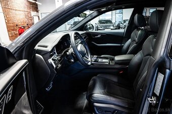 Audi Q8 - 10