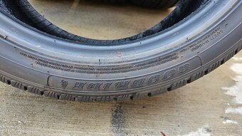 Predám zánovné zimné pneu GOODRIDE SW608 235/45 R18 - 10