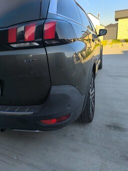 Peugeot 5008 - 10