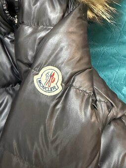 Moncler zimna paperova bunda s pravou kozusinou - 10