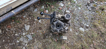 Lada Niva  1,6 motor - kolesá - diely - 10