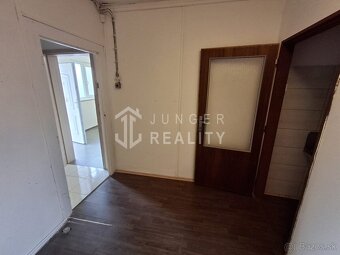 Na predaj - prípadne prenájom predajne v Rožňave - 10