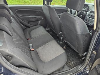 Fiat Grande Punto 1.2 8v Dynamic - 10