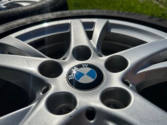BMW - 4ks hlinikové disky 16” + pneumatiky - 10