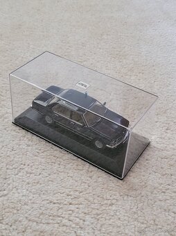 Minichamps auto BMW 735i "Feuerwehr München" 1:43 - 10