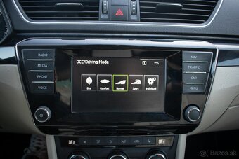 Škoda superb L&K 2.0TDi DSG 140kw Webasto Keyless go DCC - 10