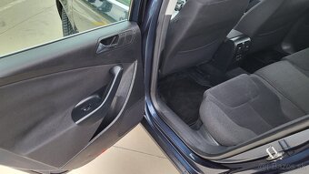 Predám Volkswagen Passat Variant B6 1.9TDI 77KW BEZ DPF - 10