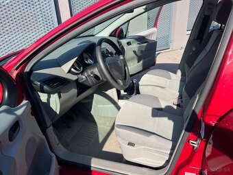 Peugeot 207 1.6 HDI 66kW - 10