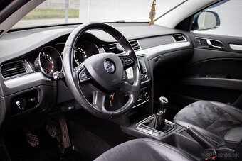 Škoda Superb Combi 1.6 TDI CR DPF Elegance - 10