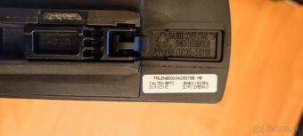 diely z tv Samsung 50AU8072 - 10