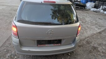 Opel Astra H 1.6 benzín 2008 75kw z167 z16xer - 10