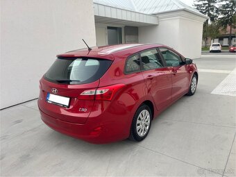 Hyundai i30 combi 1.6crdi 2017 - 10