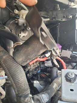 Predám nabúranú dodávku Fiat Talento 1,6 D, 5-miestne - 10