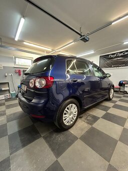 RezervaciaVolkswagen Golf Plus 1,6 Tdi - 10