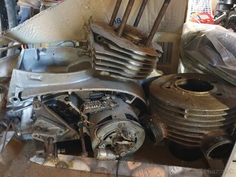 Tatra 603 nové diely+Perák výmena za Jaguar - 10