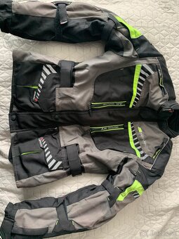 Predam moto bundu spark - 10