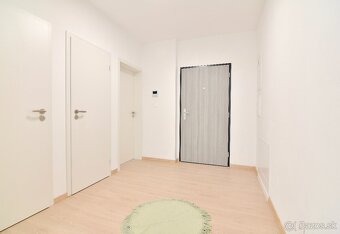 Nový nezariadený 4izb byt 3 balkóny pivnica parkovanie Nitra - 10