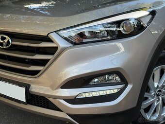 HYUNDAI TUCSON 1.6 GDI STYLE/ SK AUTO / 1.MAJITEĽ / NEBURANÉ - 10